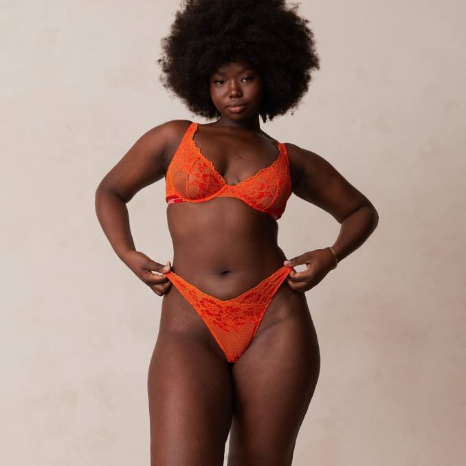 Conjunto de sujetador y tanga/braguitas de lujo para balcón mujer rojo Lounge ropa interior R88Z49