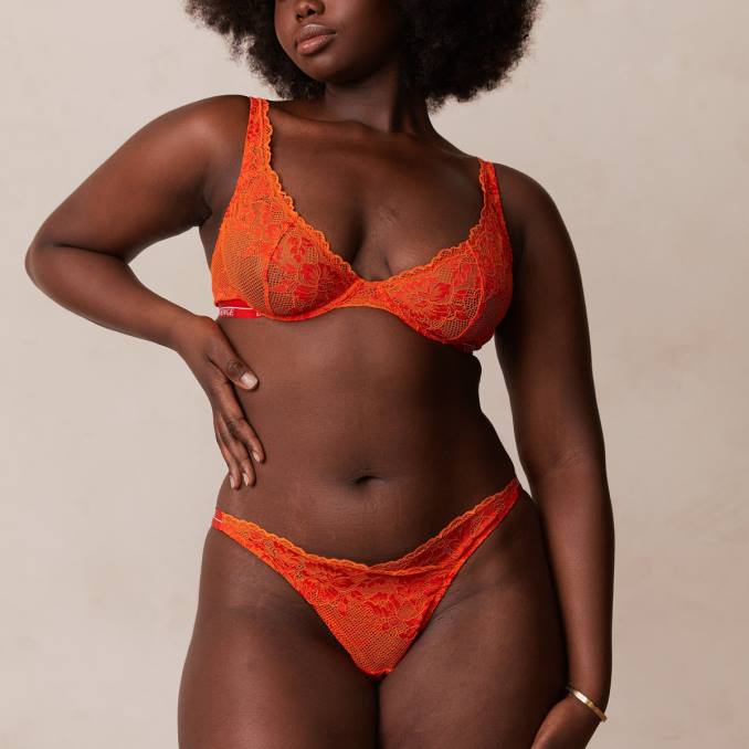 Conjunto de sujetador y tanga/braguitas de lujo para balcón mujer rojo Lounge ropa interior R88Z49