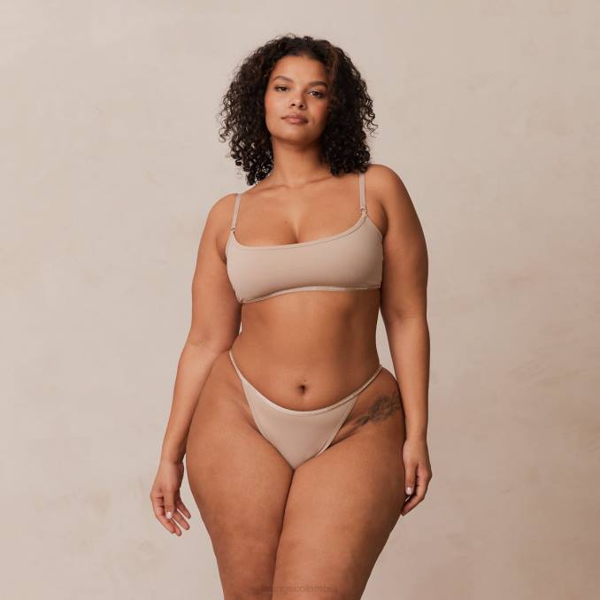 Conjunto esencial de bralette y tanga/braguita. mujer visón Lounge ropa interior R88Z180