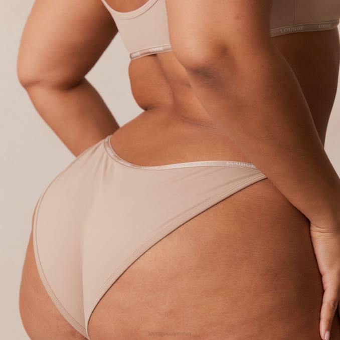 Conjunto esencial de bralette y tanga/braguita. mujer visón Lounge ropa interior R88Z180